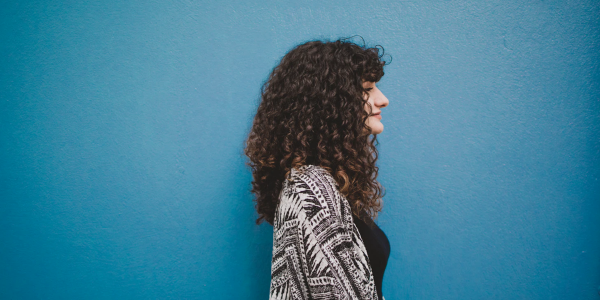 kindred-curl-salon-easier-curly-hair Easy curly hair comes with instinct and practice!